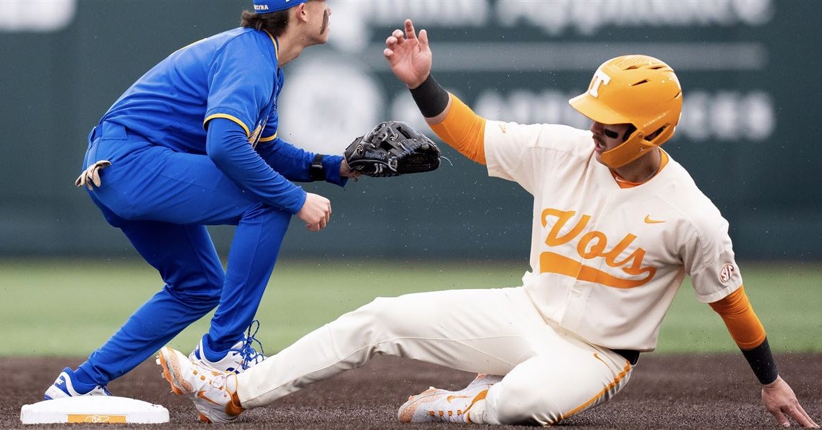 Ensley pleased with No. 4 Tennessee's Opening Weekend sweep