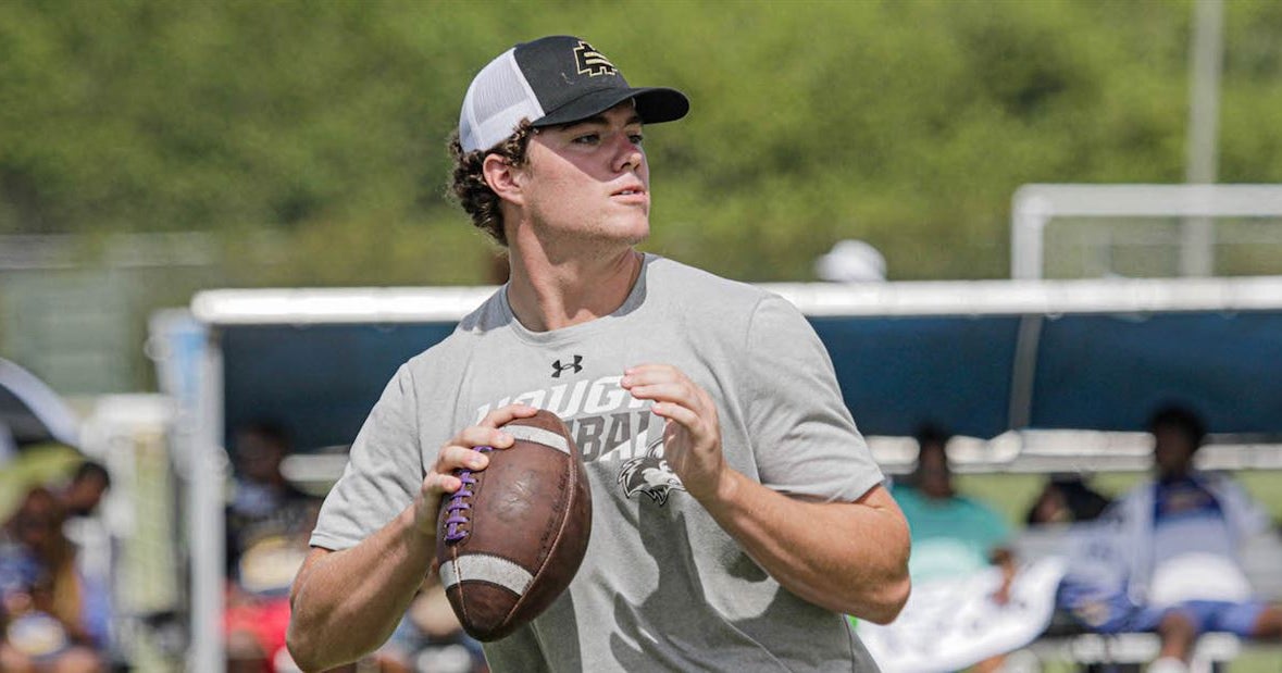 Mack Brown's golf simulator a hit with Top247 QB Tad Hudson Mack Brown's golf simulator a hit with Top247 QB Tad Hudson