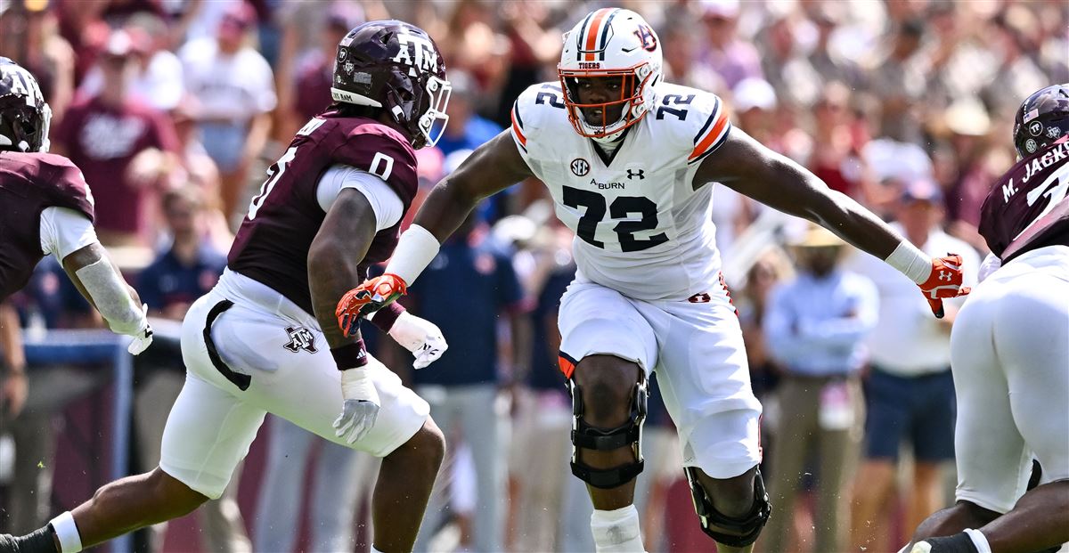 After issues at Texas A&M, Auburn's offensive line is SEC's most penalized