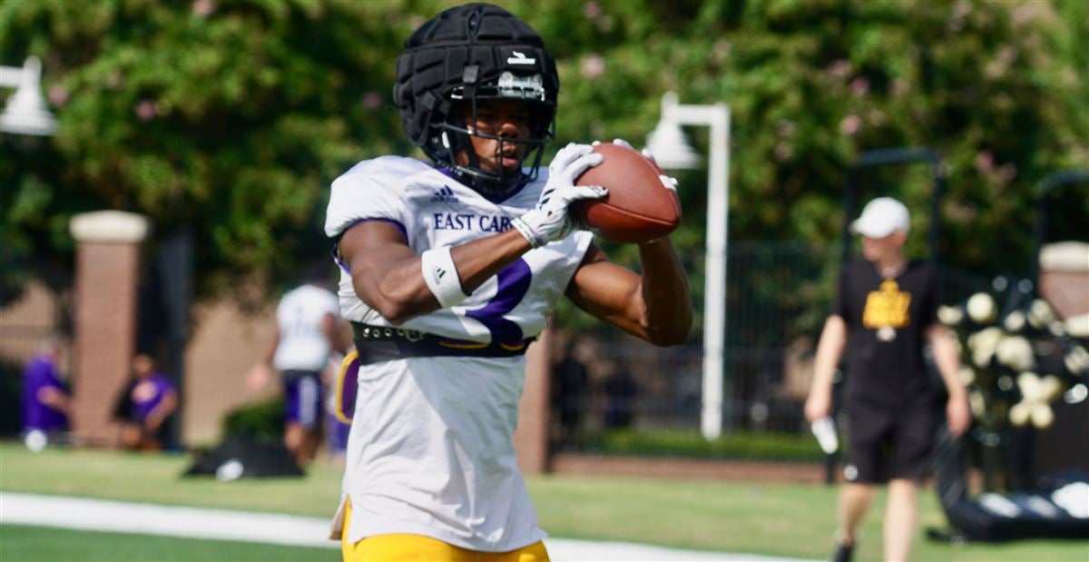 ECU football, Mike Houston rising with bowl eligibility, recruiting