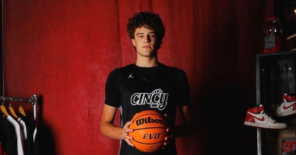 Class of 2027 Forward Davis Cochran Discusses Cincinnati, Updates Recruitment