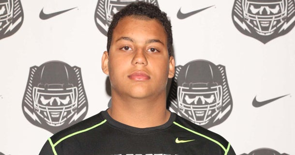 2017 OL Rashawn Slater commits to Northwestern
