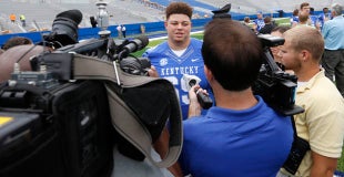 Love on criticism of Elam: 'We're gonna respond' Love on criticism of Elam: 'We're gonna respond'