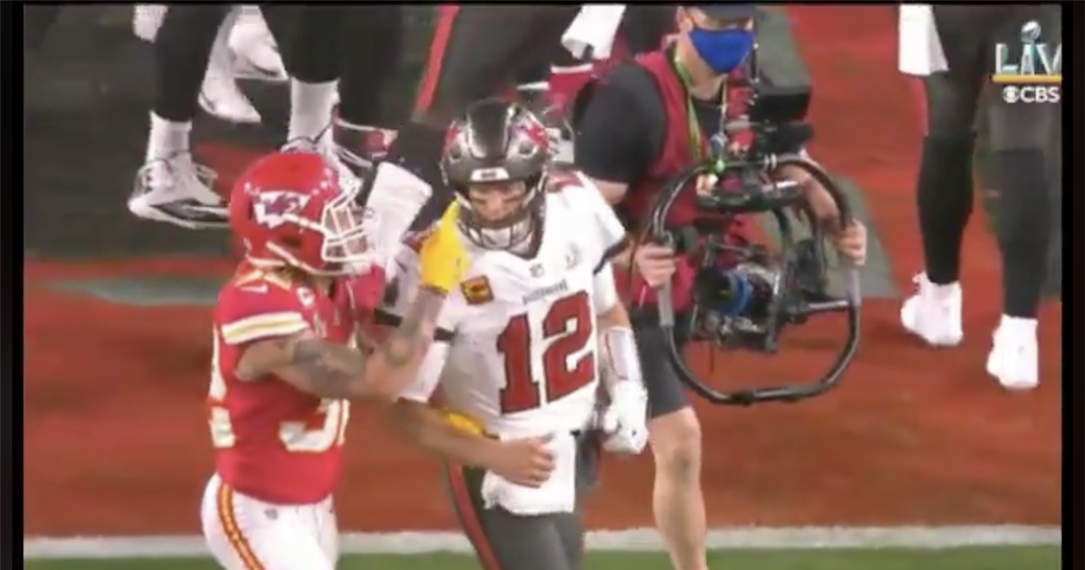 WATCH: Tom Brady, Tyrann Mathieu get into it during Super Bowl