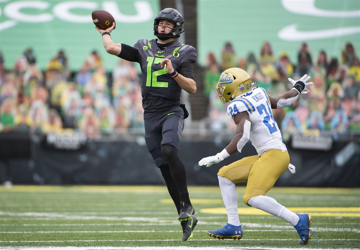 Oregon Ducks extend several offers to top transfer portal targets - Yahoo  Sports