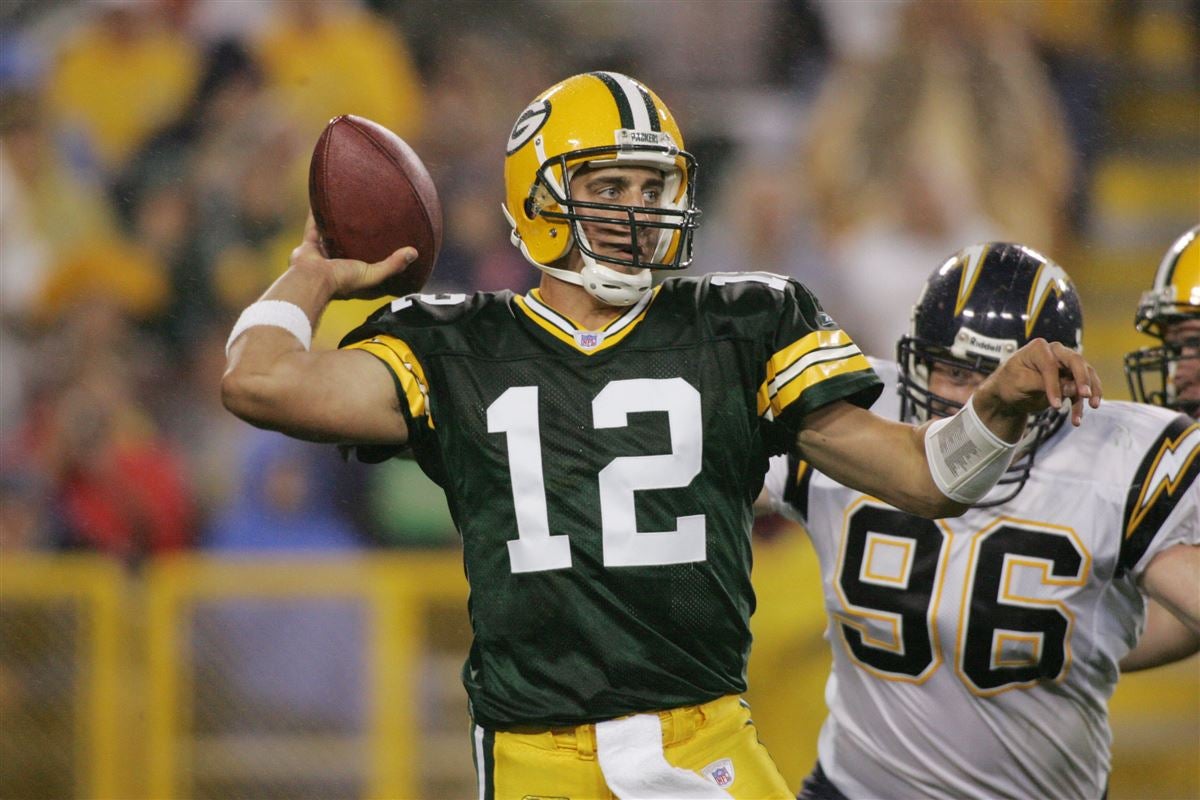 Aaron Rodgers is almost unrecognizable to how he played in 2005