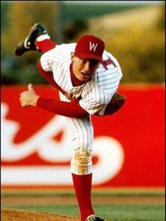 WSU legend John Olerud remains a Pullman guy at heart