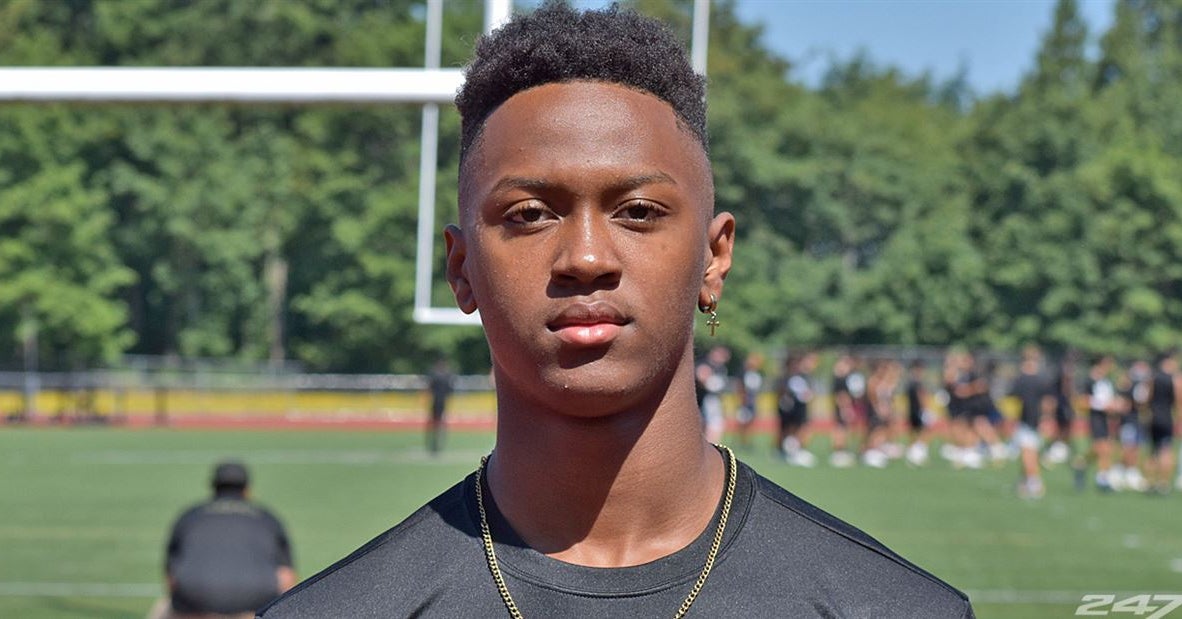 Washington Is First To Offer Rising 2024 In-State Athlete Marquawn McCraney