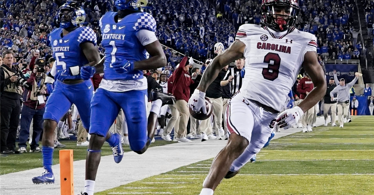 Transfer portal wide receivers Juice Wells, Julian Fleming among