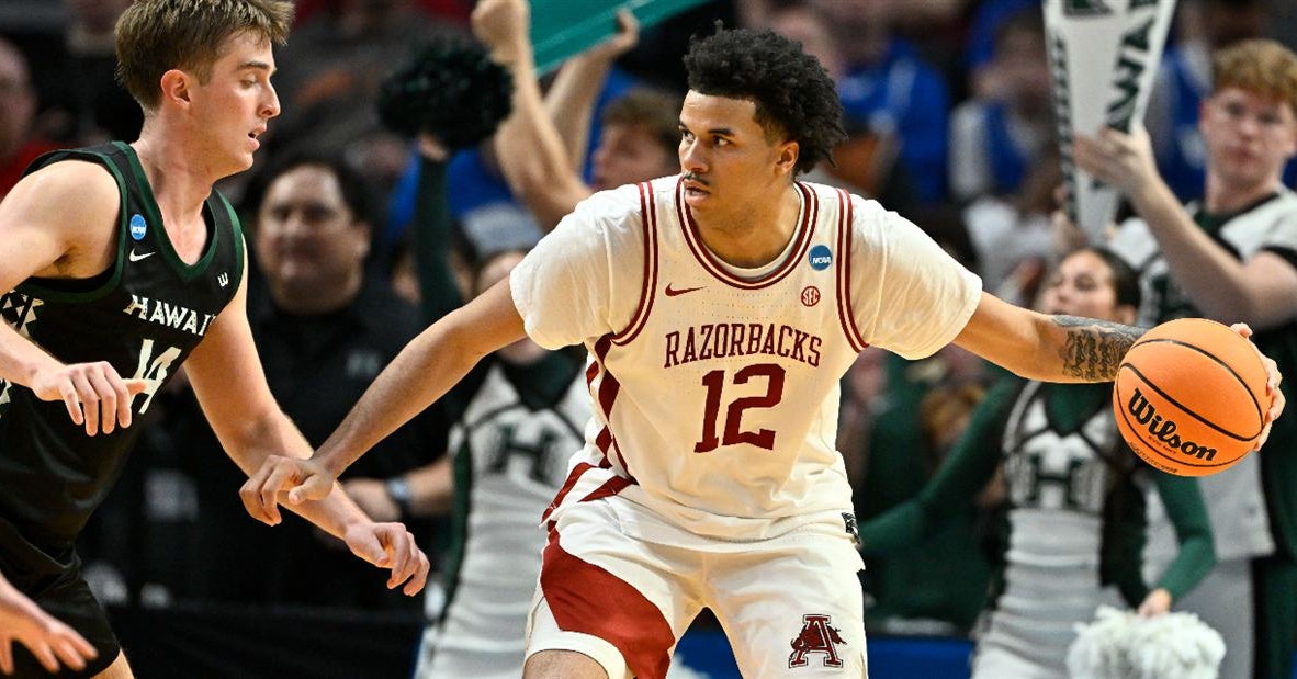 Former Arkansas forward Malique Ewin signs with Oregon