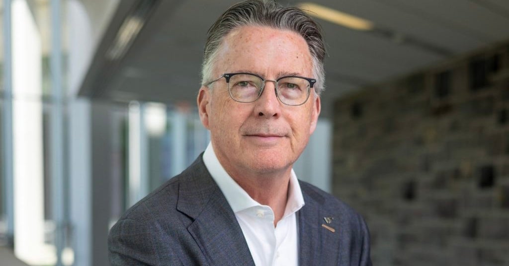 Virginia Tech president Tim Sands to step down