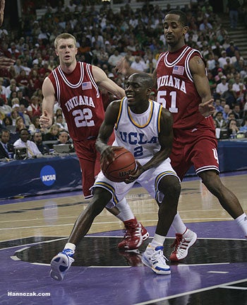 Darren Collison player worn jersey patch basketball card (UCLA