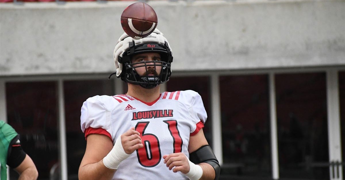 Louisville's Bryan Hudson selected as 2023 ACC Jacobs Blocking Trophy