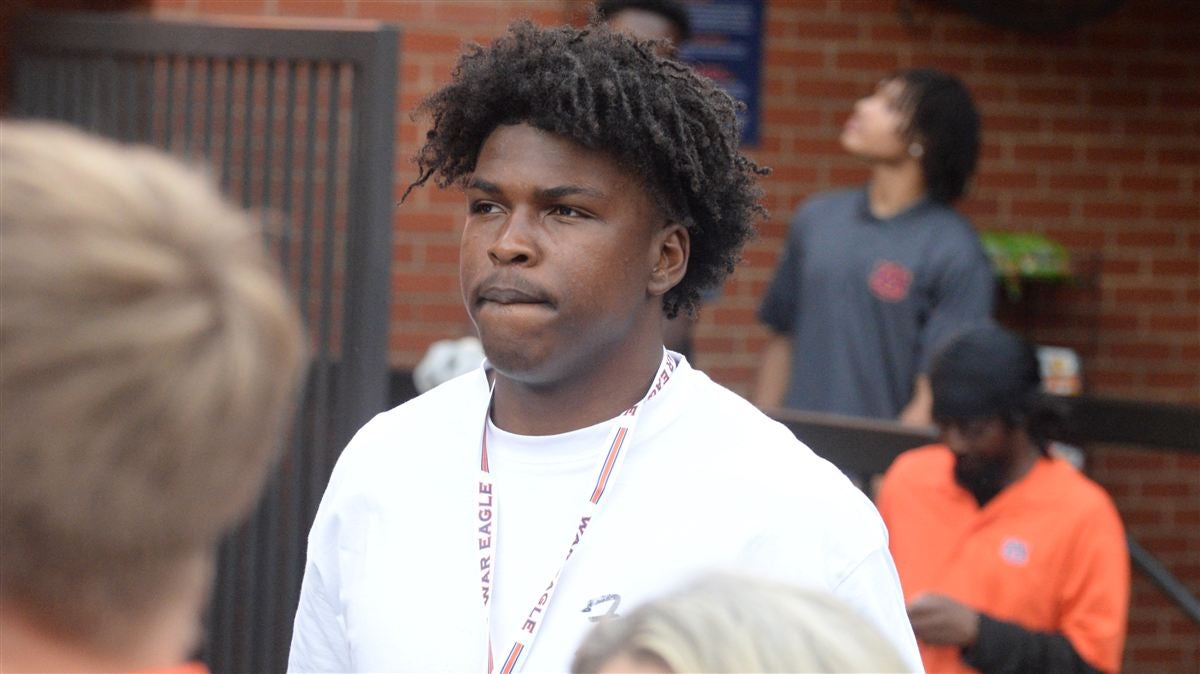 Donivan Moore, Hueytown, Defensive Line