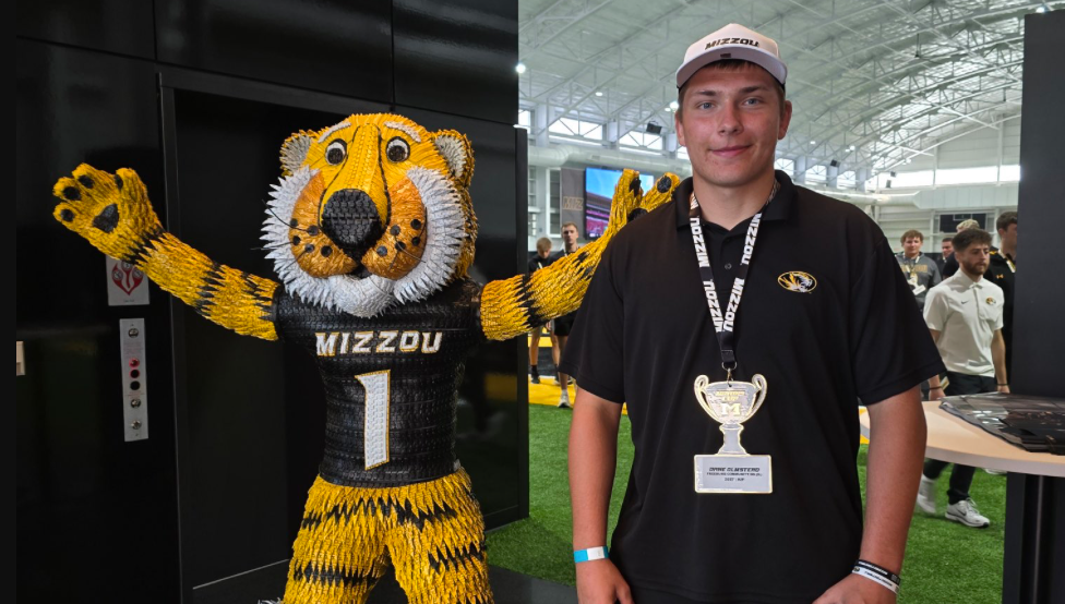 Mizzou dishes out offer to 2027 punter Dane Olmstead