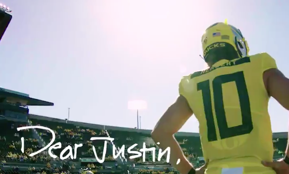 Justin Herbert Told a Team He'd Punch His Oregon QB Coach in the Face Ahead  of the 2020 NFL Draft