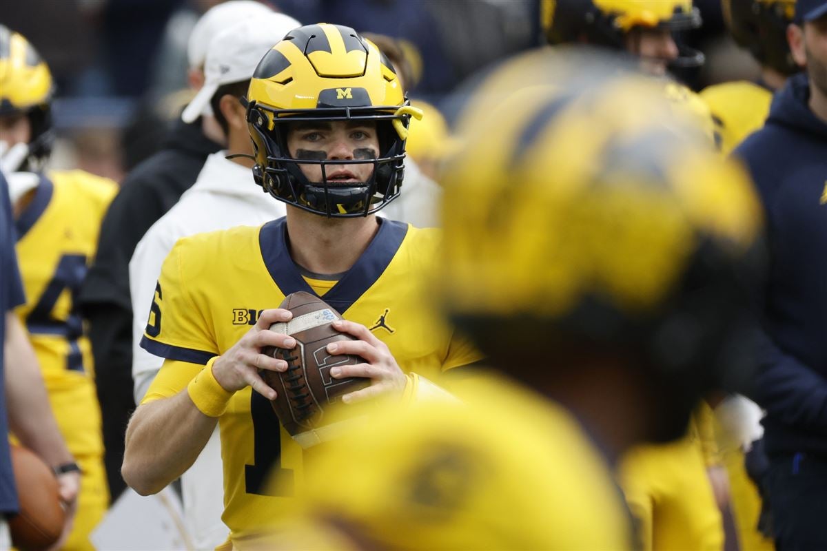 Michigan QB Davis Warren's remarkable career continues as he earns a scholarship