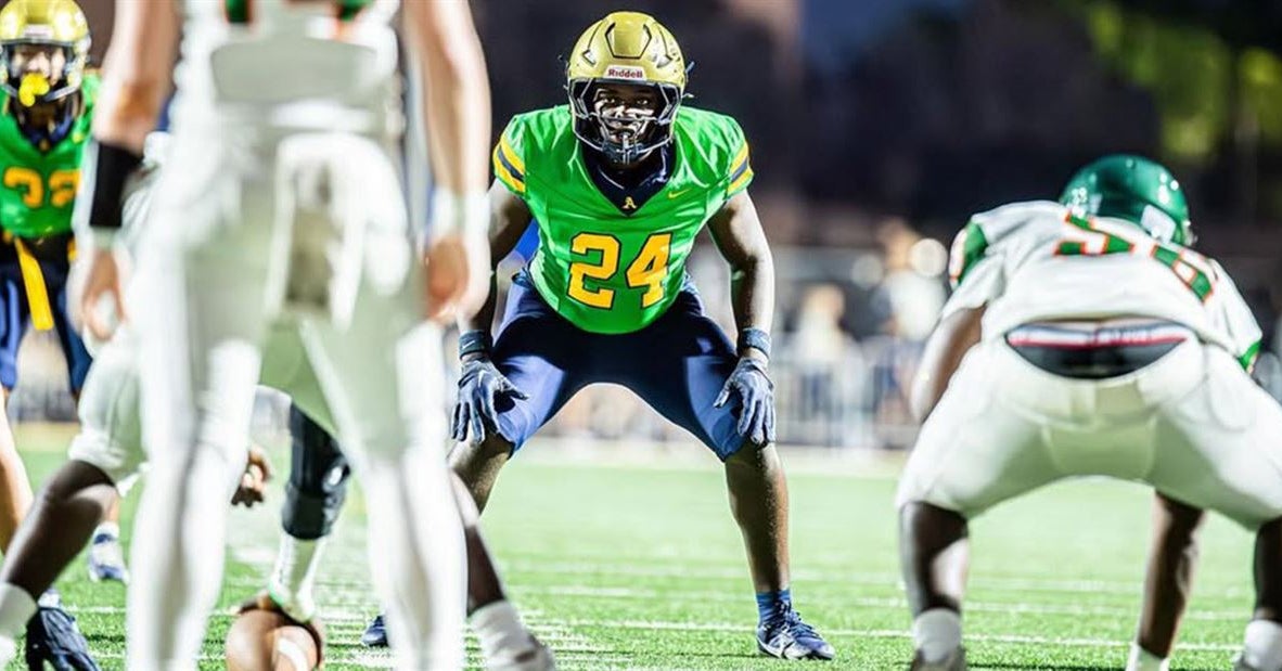 Class of 2025 Linebacker Lantz Pascal Commits to UNC Class of 2025 Linebacker Lantz Pascal Commits to UNC