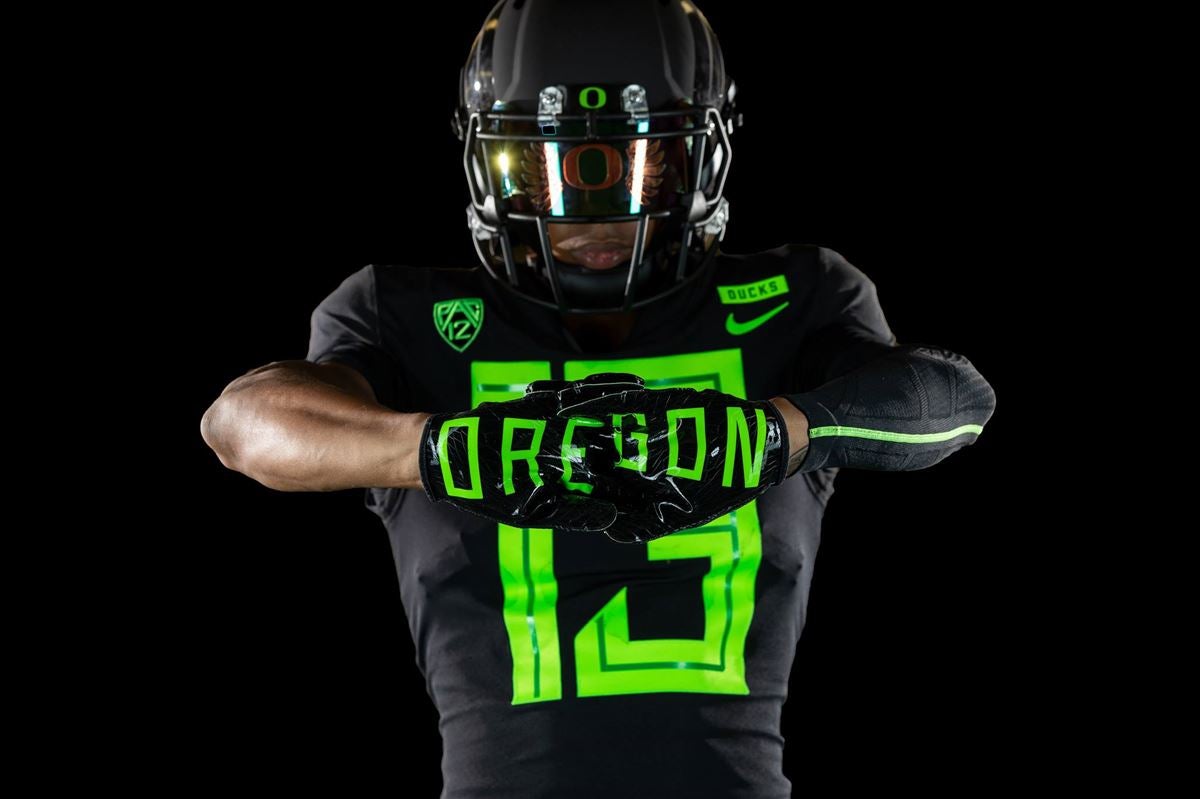 nike oregon uniforms