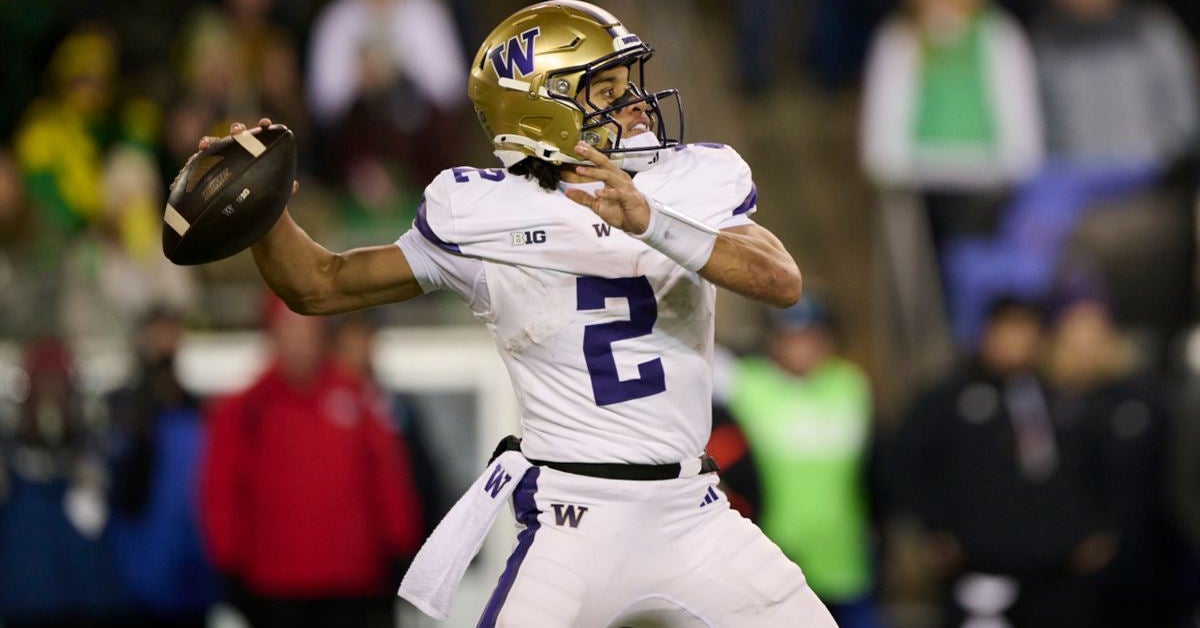 Husky QB Demond Williams Wins Manning Passing Academy QB Competition