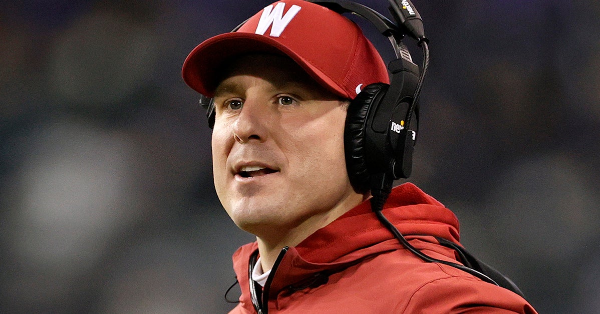 Jake Dickert plans to sign 1-2 more QBs, sees WSU taking full-sized recruiting class