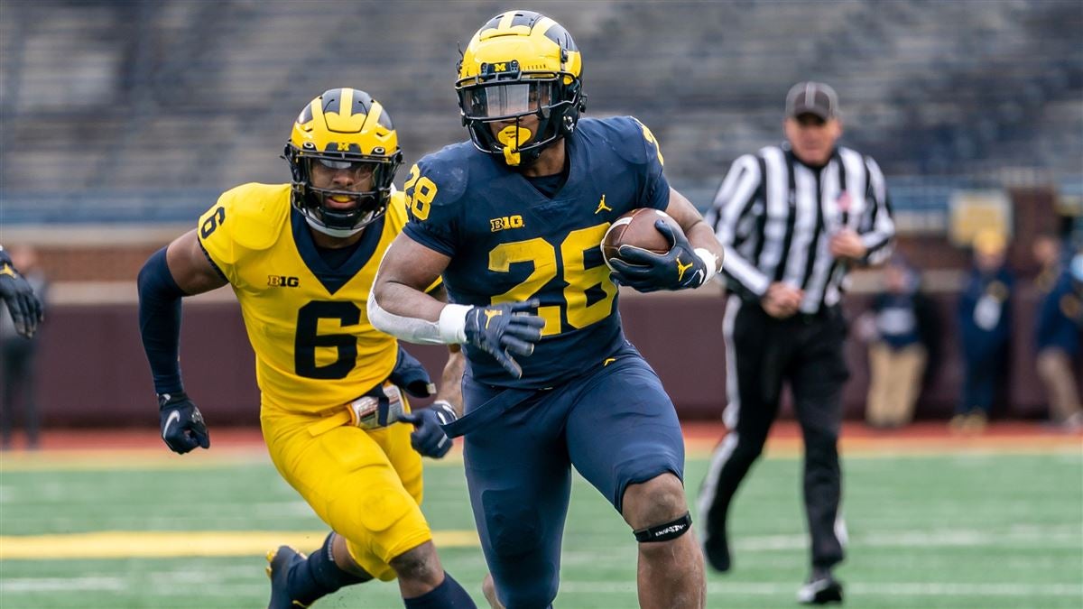 Blake Corum predicts great Michigan career for freshman running back