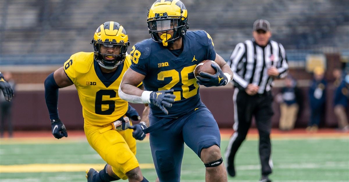 Michigan RB Ben Hall breaks down his growth, discusses depth with ...