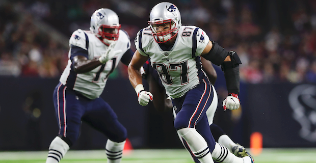 Patriots Gridiron News 10/17: Rob Gronkowski Runs Wild on Bengals