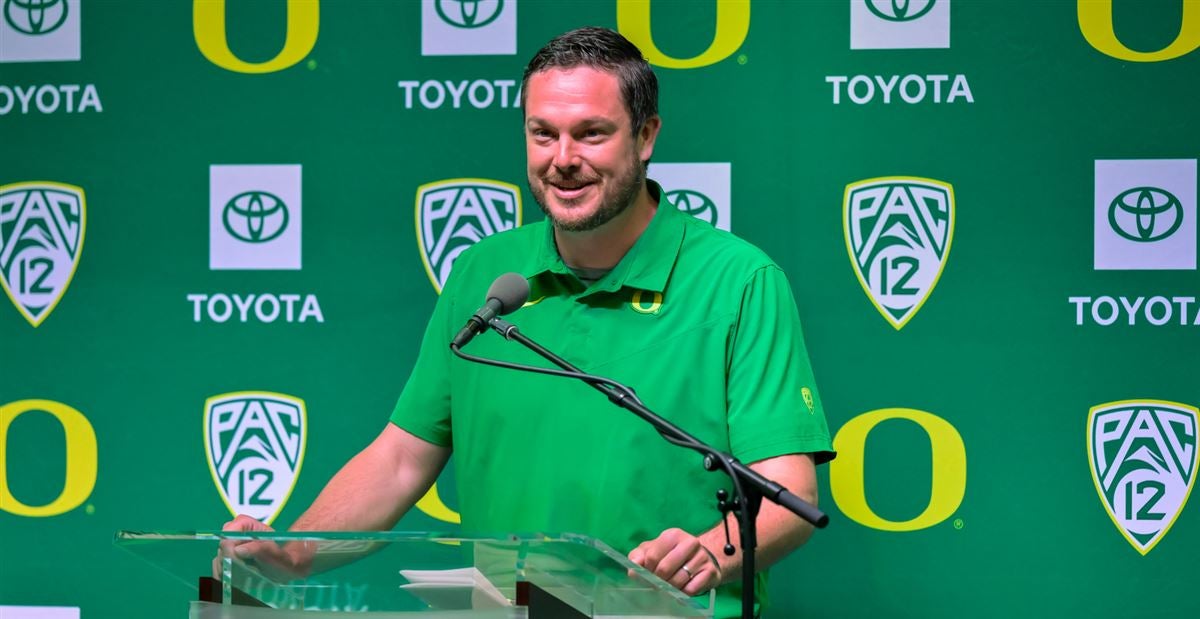 Dan Lanning and the Ducks recruiting towards having a potent offense