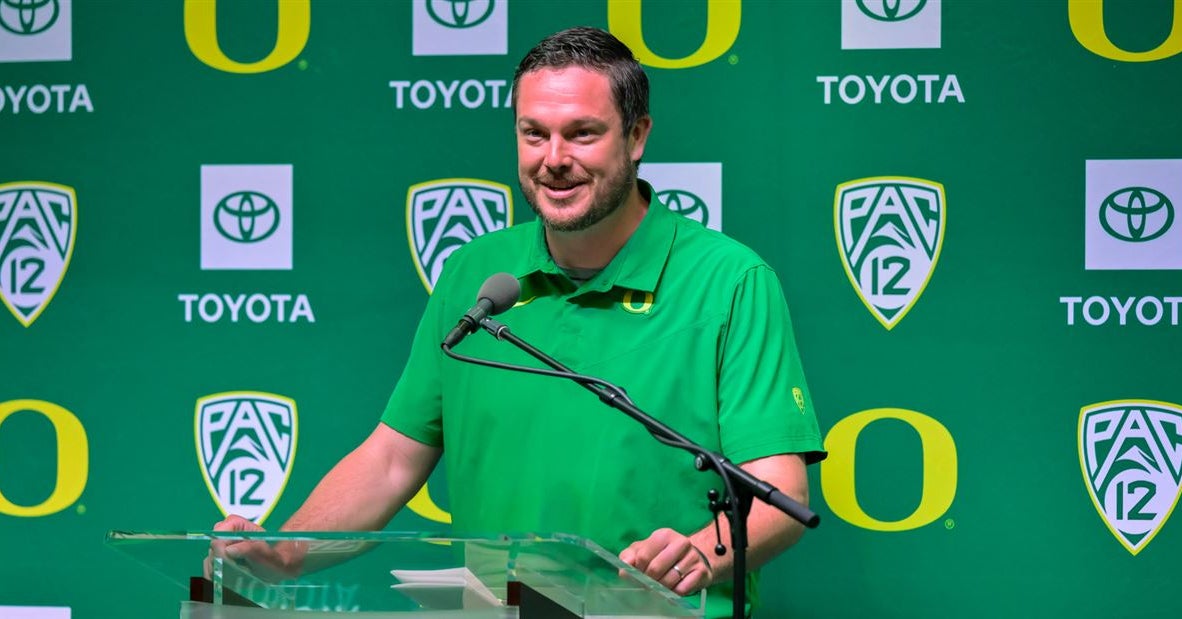 Dan Lanning and the Ducks recruiting towards having a potent offense