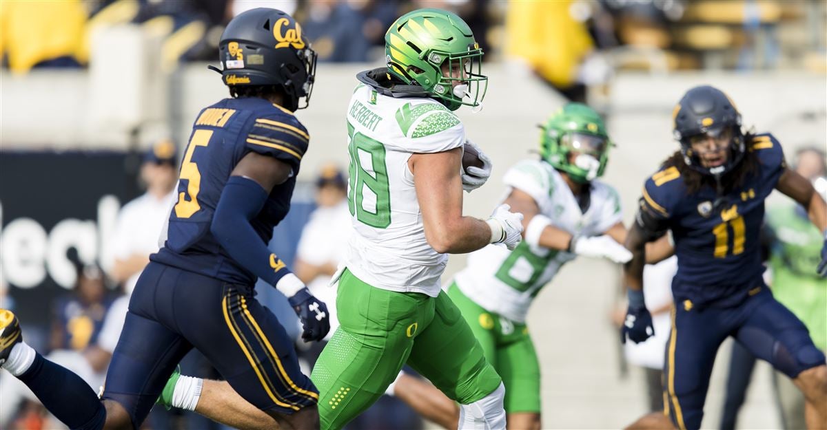 Oregon Ducks tight end Patrick Herbert ready to make up for lost time