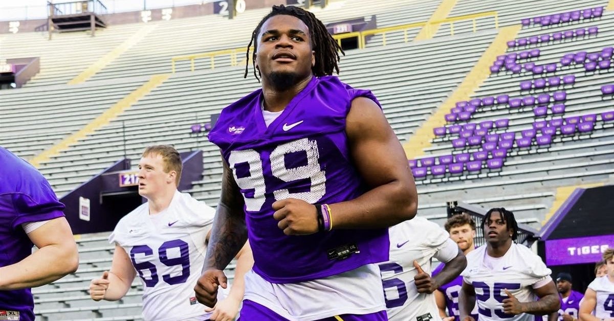 LSU freshmen DL making most of early spring opportunity
