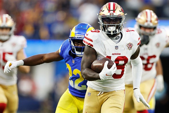 49ers WR Deebo Samuel speaks on playing RB, happy with extension