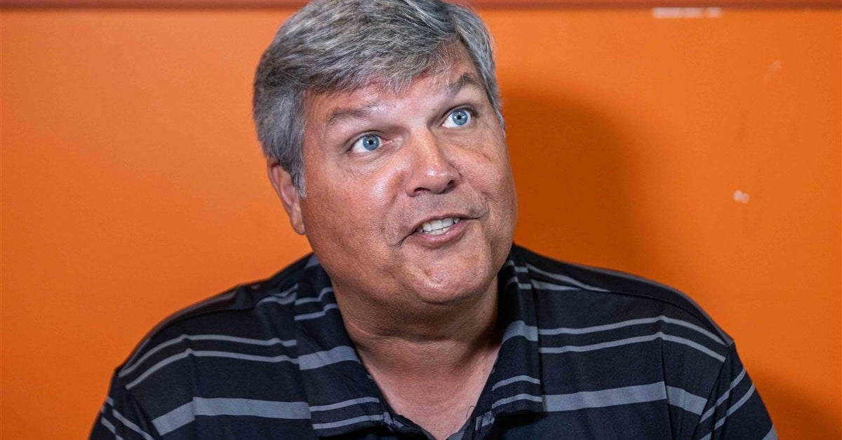 Matt Luke updates progress of offensive line depth chart, freshman potential