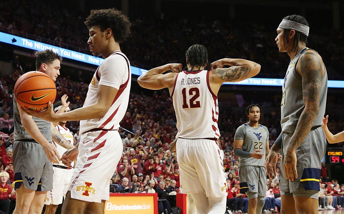 Iowa State men s basketball stays in top 10 after 1 1 week Iowa State men s basketball stays in top 10 after 1 1 week