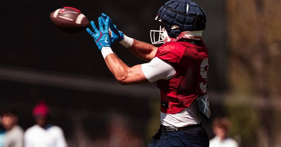 Luke Hasz decision to leave Arkansas was ‘hard’, joining Ole Miss was ...