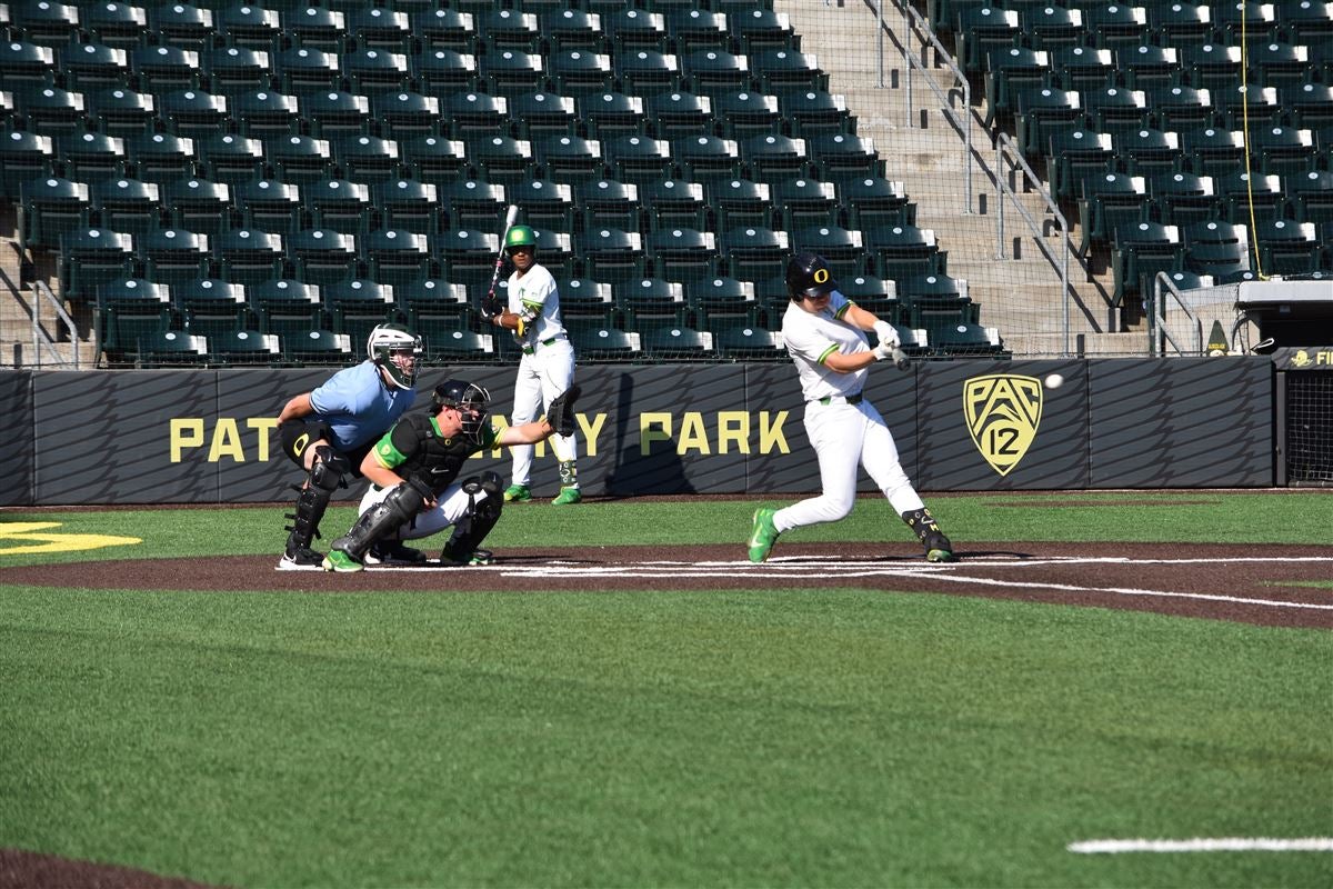 Drew Cowley, Jace Stoffal send No. 23 Oregon baseball past No. 17