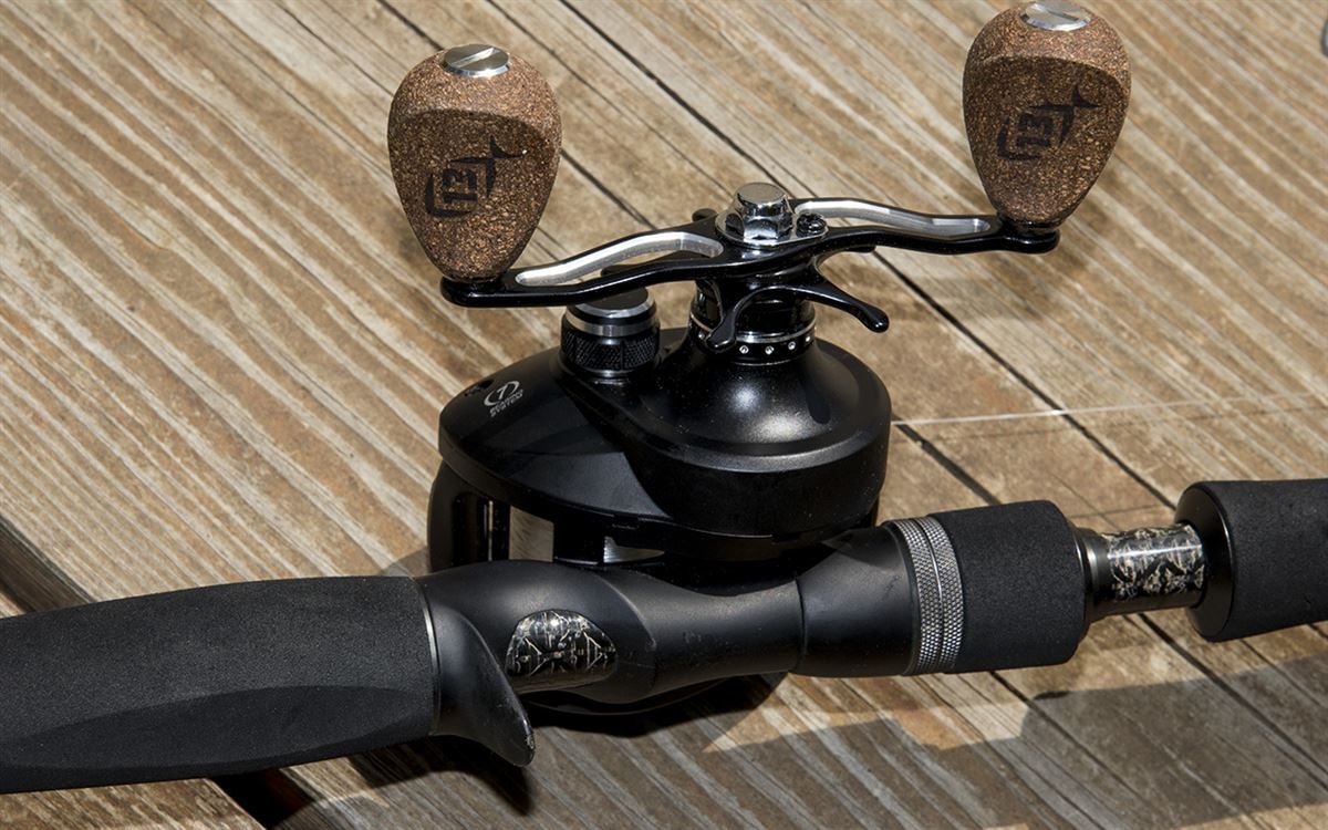 best counter reel for the money for saltwater SALTIST® LEVELWIND LINE j braid Color:Crab Cakes Walleye Copper Spoon for incredibly smooth line Visser PierMaster Bail-less Spinning