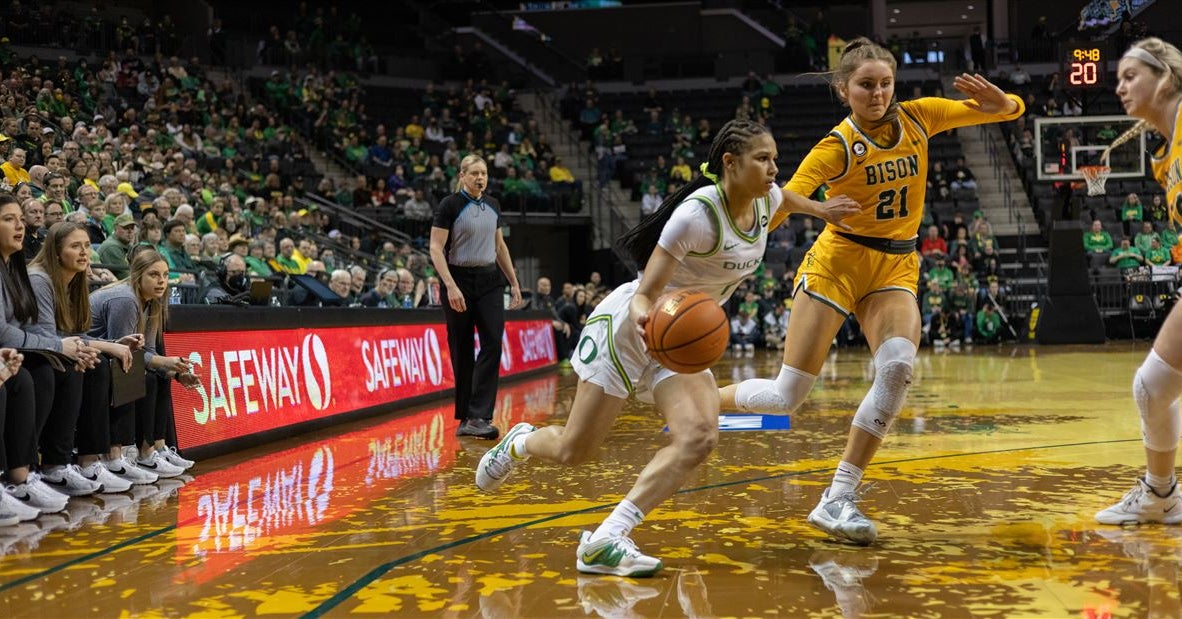 Endyia Rogers posts Oregon's first triple-double since Sabrina Ionescu in blowout win
