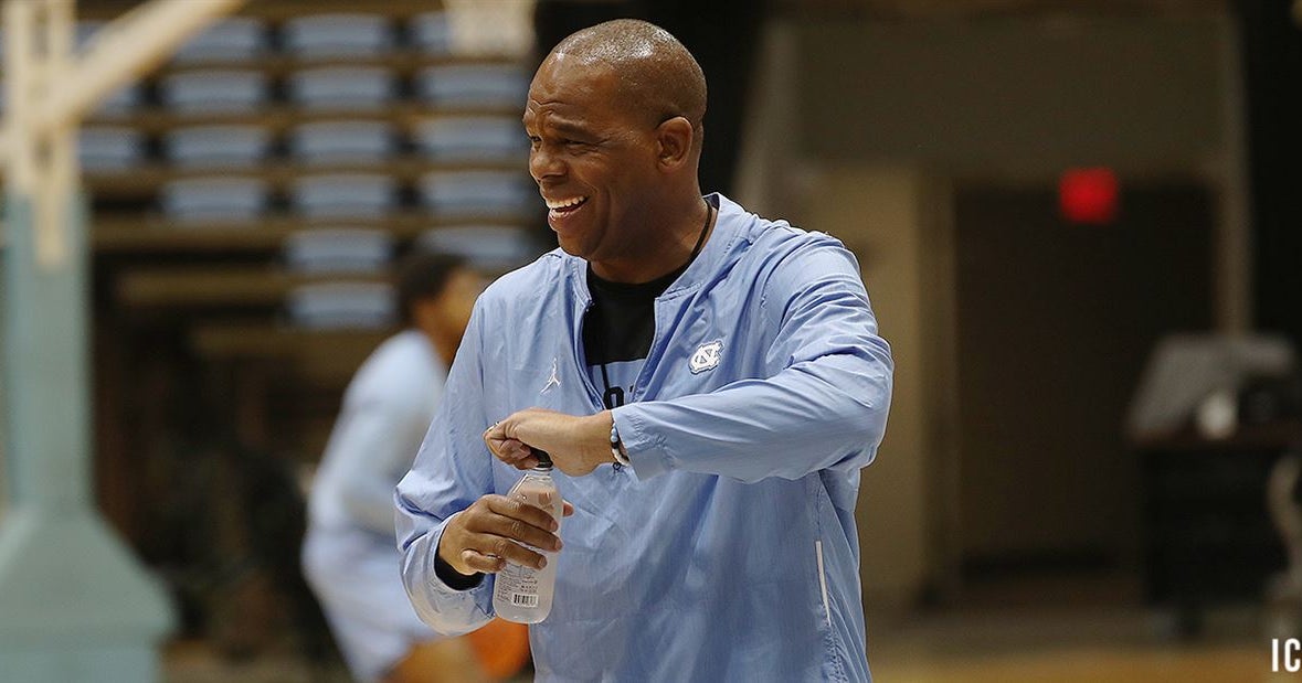 Hubert Davis’ Challenge of Winning Big Early Hubert Davis’ Challenge of Winning Big Early