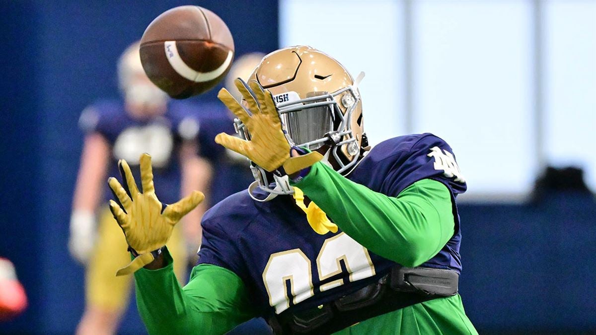 Jayden Thomas’ Intelligence Gives the Notre Dame WR ‘Big Edge on a lot ...