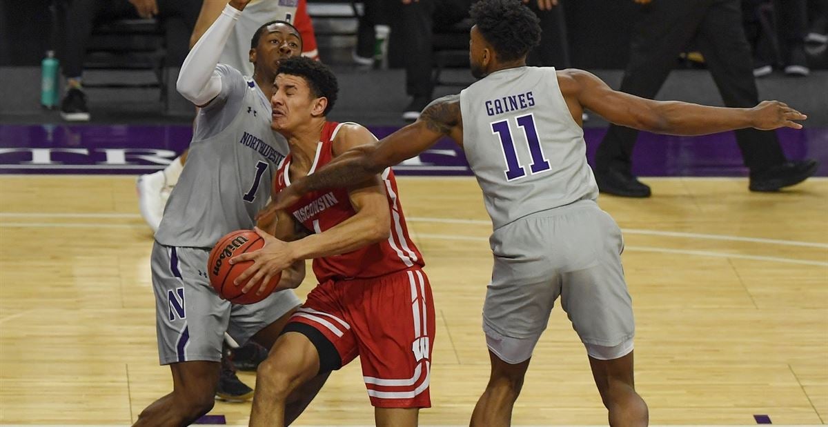 UW sophomore Jonathan Davis has quiet performance in USA Basketball's