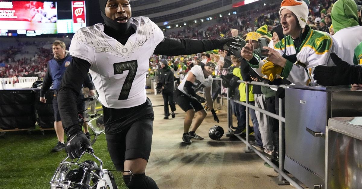 ‘Starved of football’: Evan Stewart eager to make his Oregon return