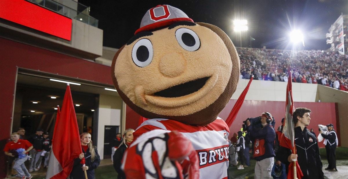 College Football 2022: Ranking Top 14 Mascots