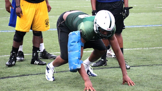 InsideCarolina on X: Former top #UNC recruit Jalen Dalton is growing into  his DT role. Story:   / X