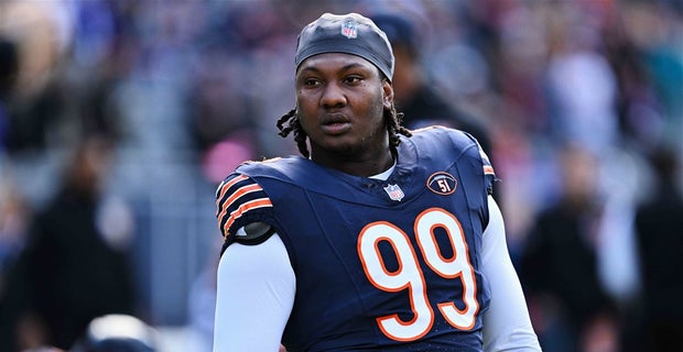 Gervon Dexter Sr. earning valuable reps and taking advantage of it for  Chicago Bears