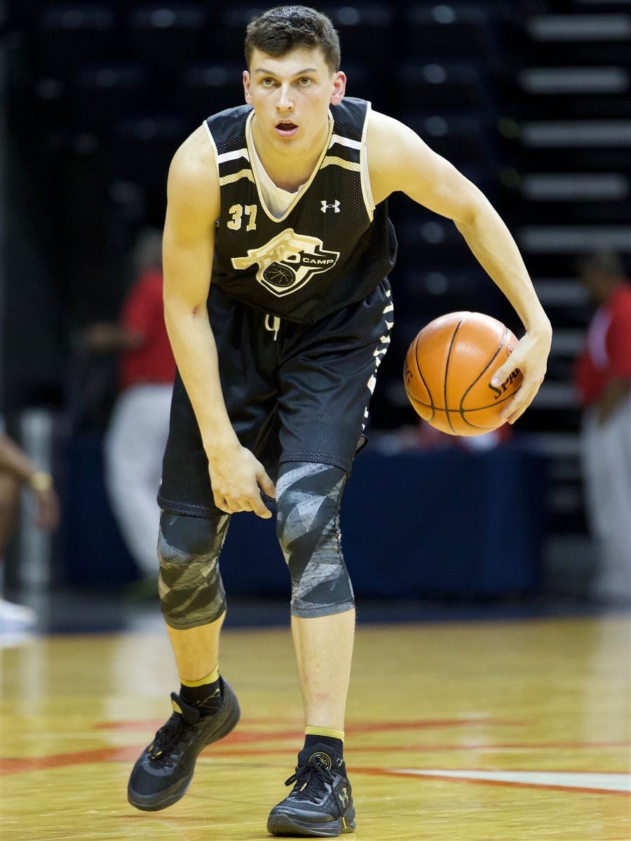 Tyler Herro Profile Photos