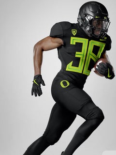 Algún día O Enfriarse First Look: Oregon Football releases new uniform for 2018 season