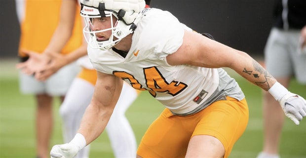 Elite tight end returns to Tennessee, planning official visit