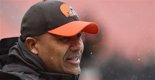 Browns name Hue Jackson as head coach